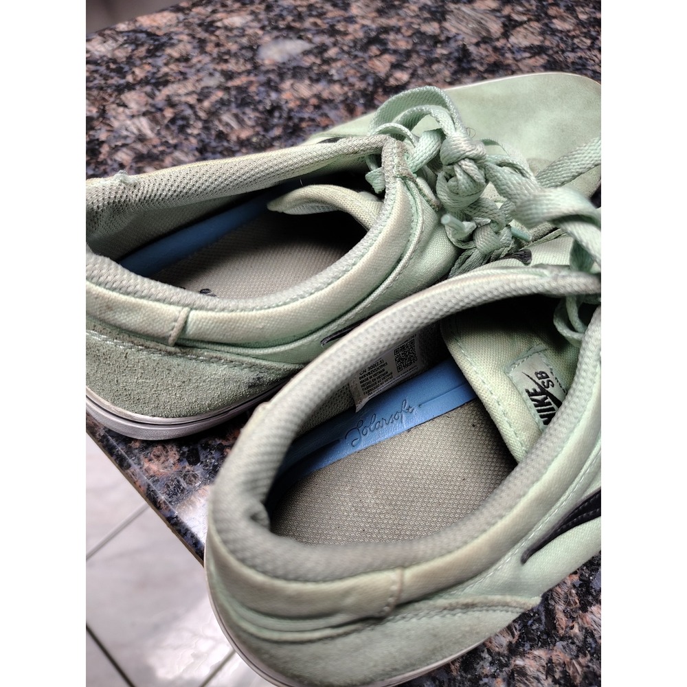 Nike SB Chron 2 Enamel Green Suede Skate Shoes Mens 12 DM3493-302 - Picture 6 of 7